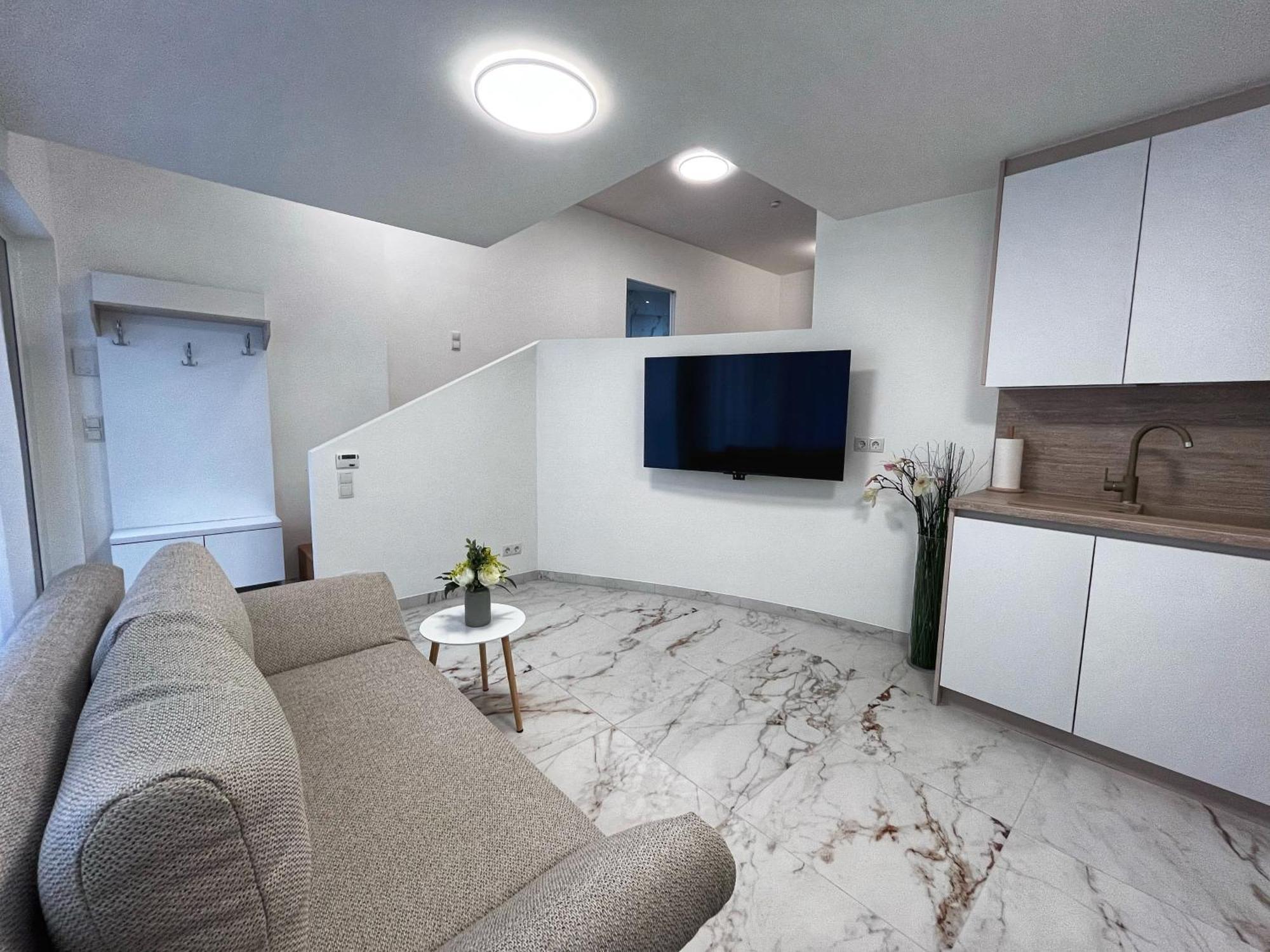 Apartament Danube22 4 *