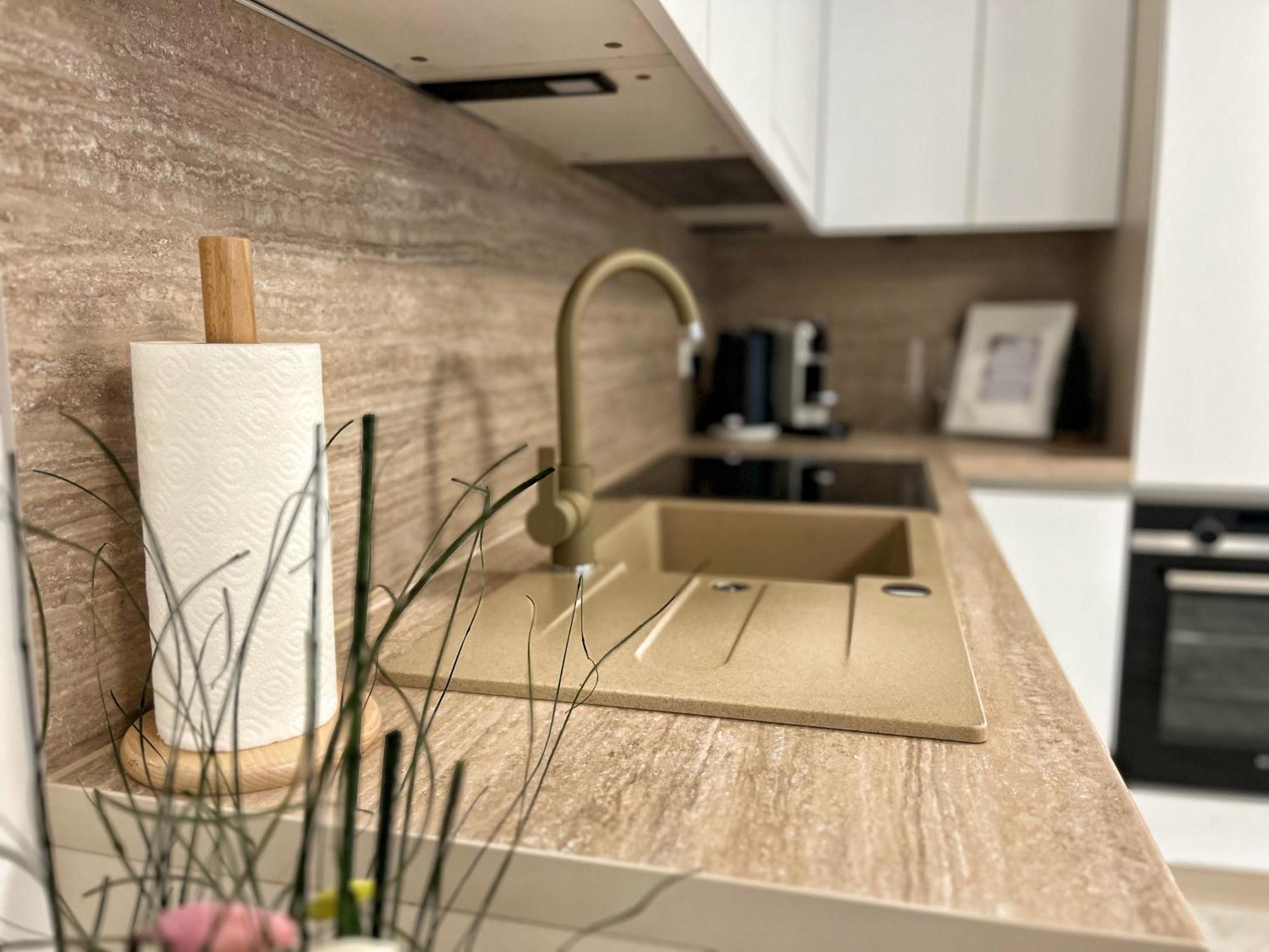Apartament Danube22 4 *